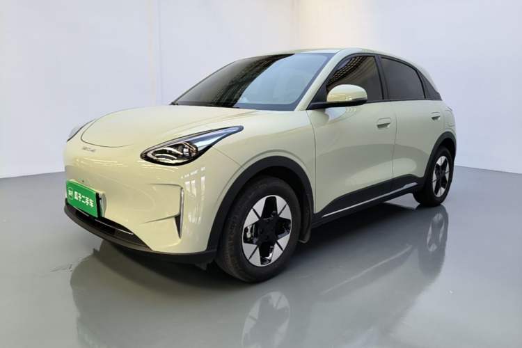 Geely Galaxy Geome 2025 — фото 1