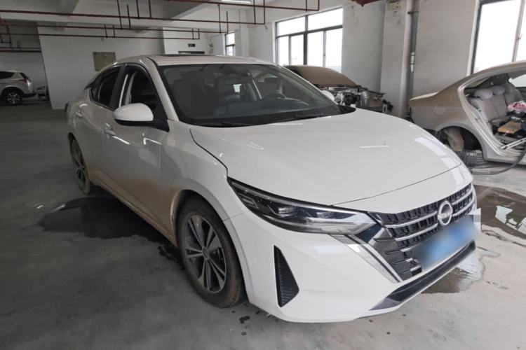 Nissan Sentra 2023 — 3