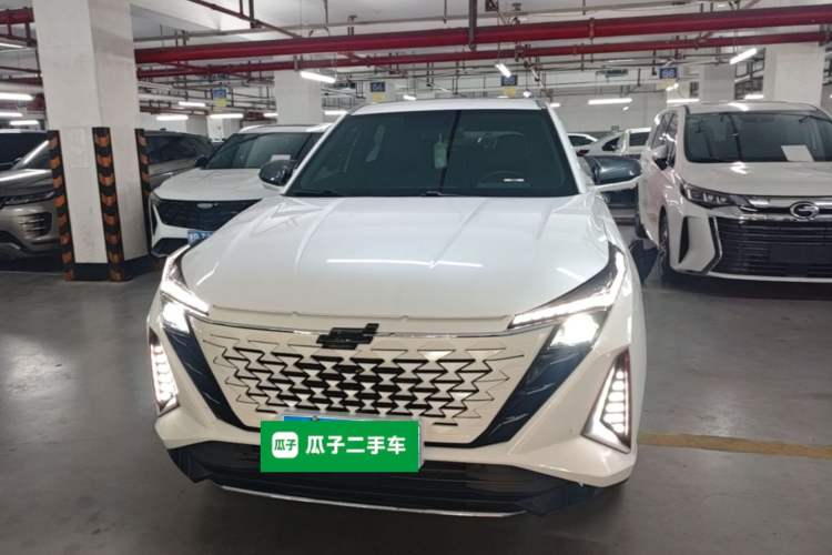 ChangAn Oshan Z6 2023 — 2