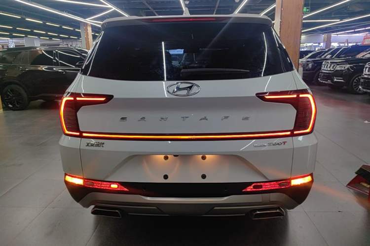 Hyundai Santa Fe 2023 — 5
