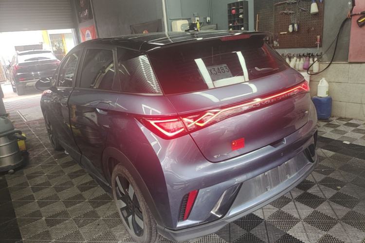 BYD Dolphin 2023 — 4