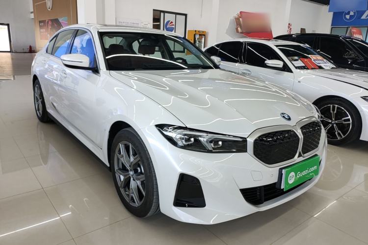 BMW i3 2026 — 3