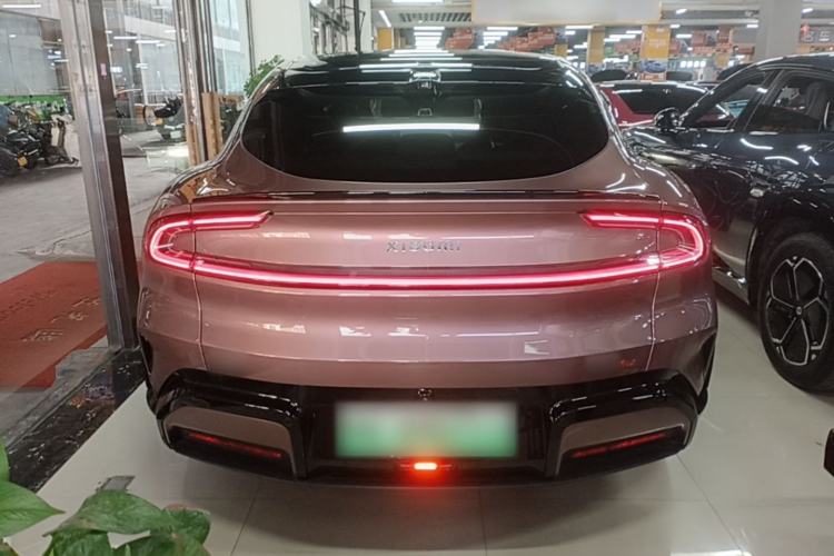 Xiaomi YU7 2025 — 5