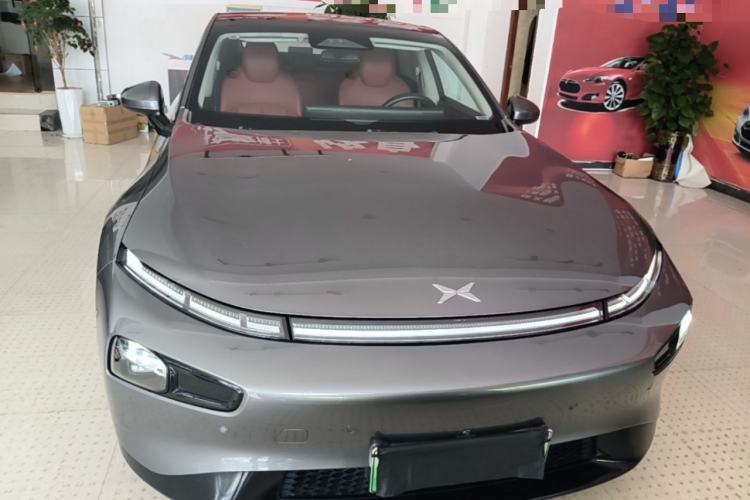 XPeng P7 2023 — 2
