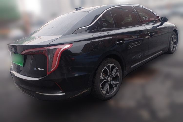 Hongqi E-QM5 2022 — 4