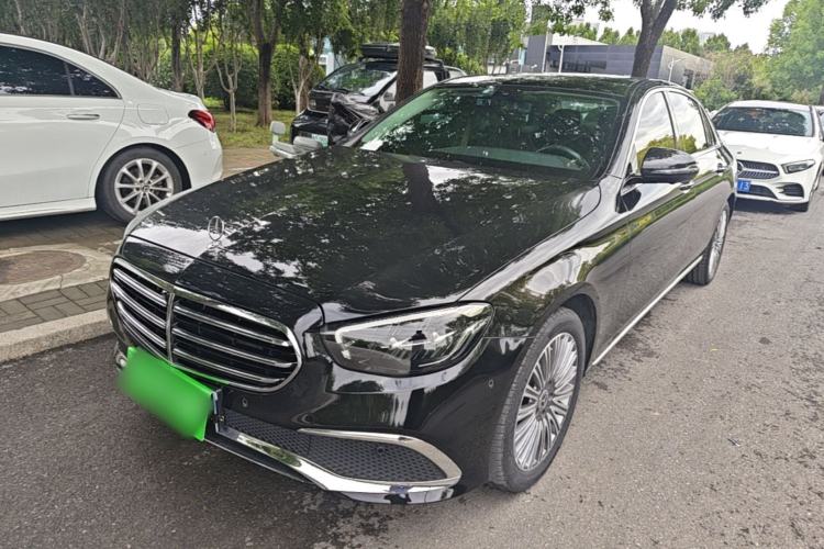 Mercedes-Benz E 300 L 2023 — фото 1
