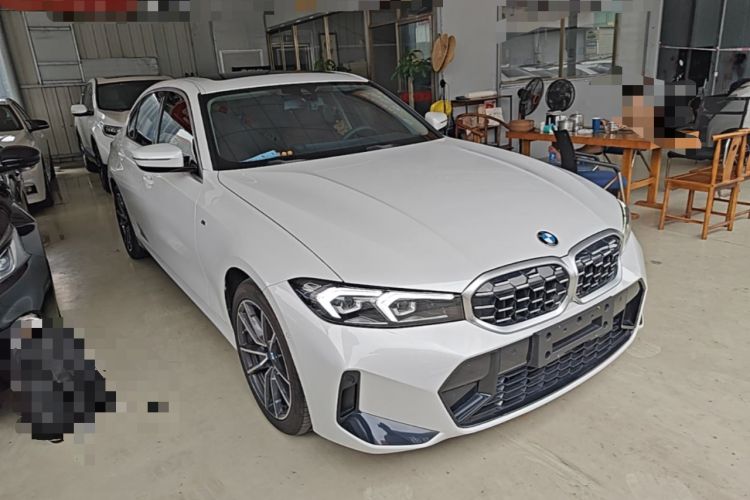 BMW 325Li 2024 — 3