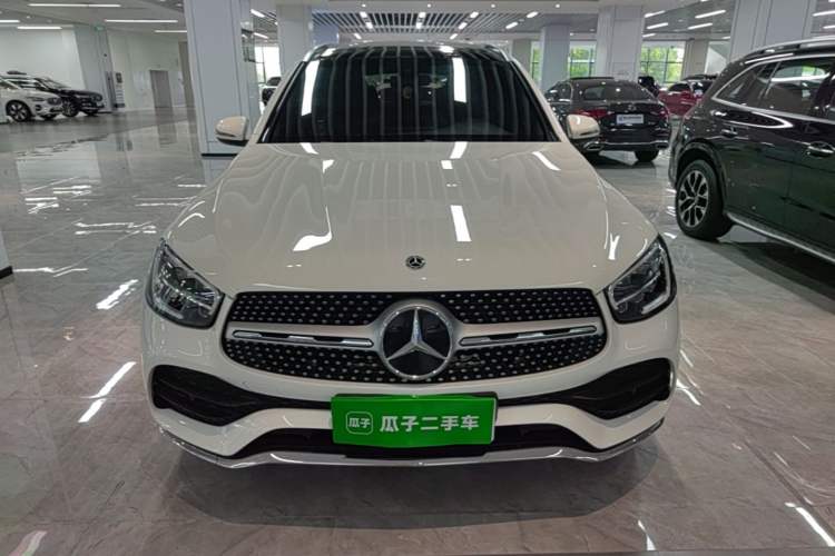 Mercedes-Benz GLC 300 L 2022 — фото 2
