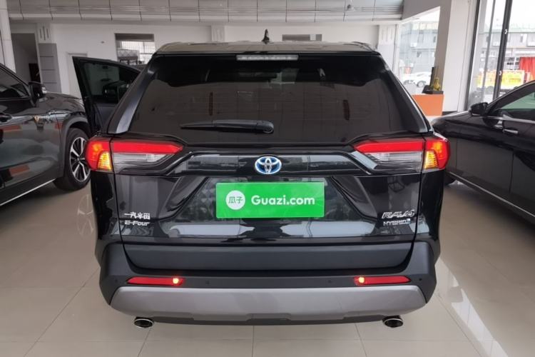 Toyota RAV4 2020 — 5