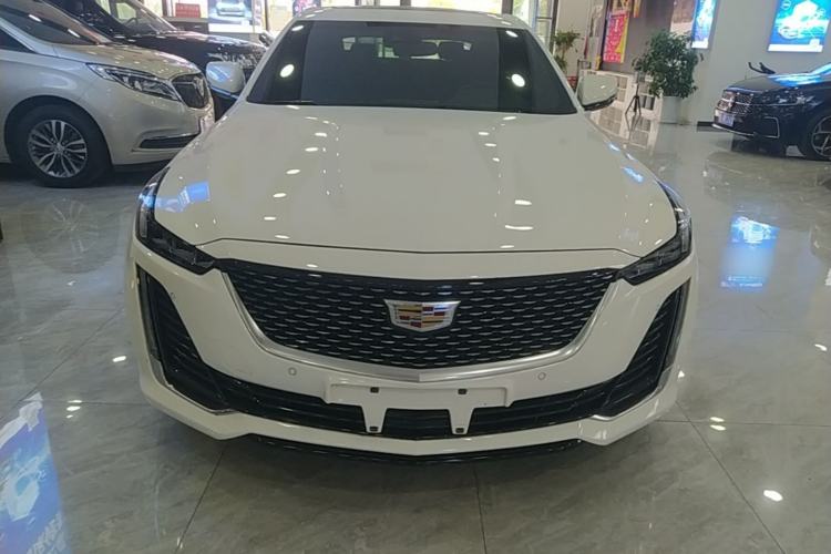 Cadillac CT5 2022 — 2
