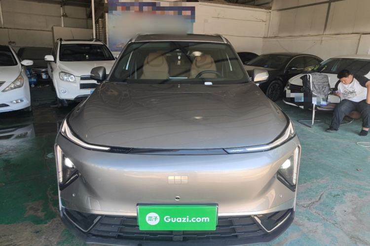 Geely Galaxy L7 2025 — 2