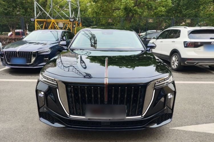 Hongqi H9 2024 — 2