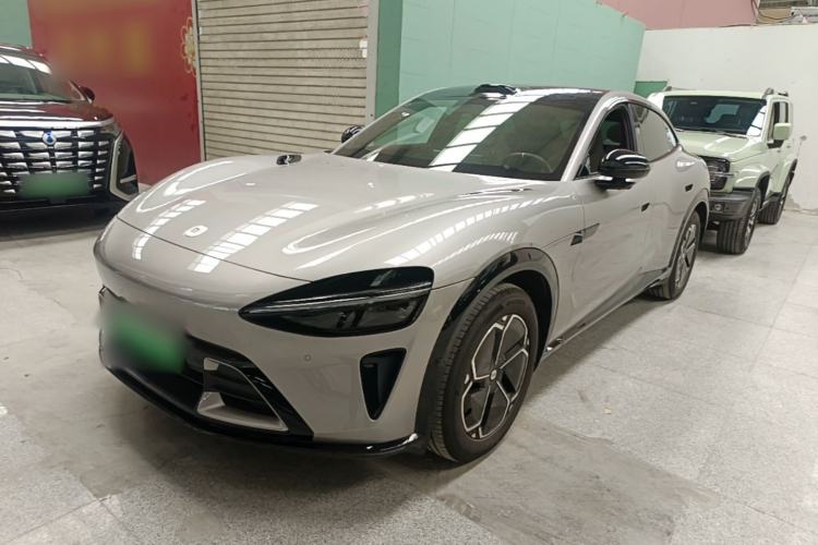 Xiaomi Auto YU7 2025 — фото 1