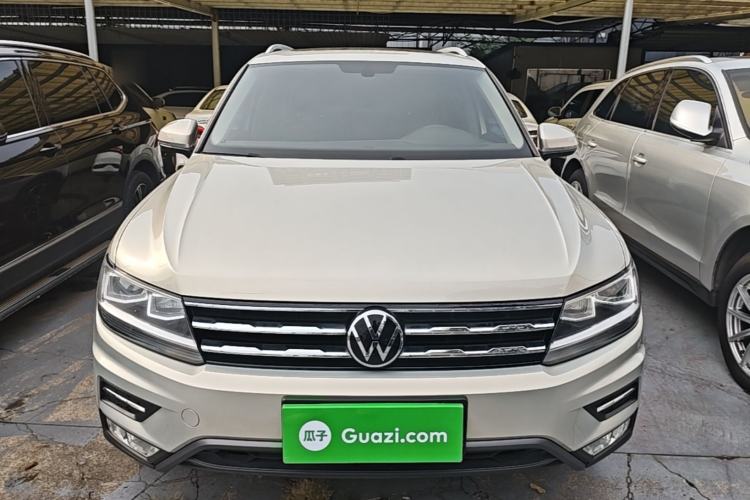 Volkswagen Tiguan L 2021 — фото 2