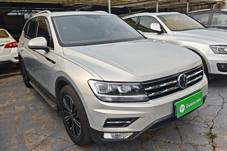 Volkswagen Tiguan L 2021 — фото 3