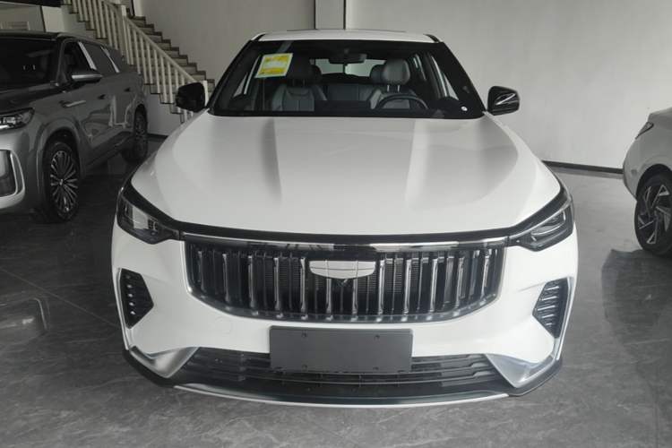Geely auto emgrand x7 sport 2026 — фото 2