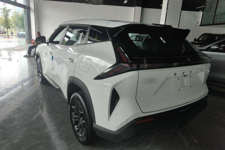 Geely auto emgrand x7 sport 2026 — фото 4