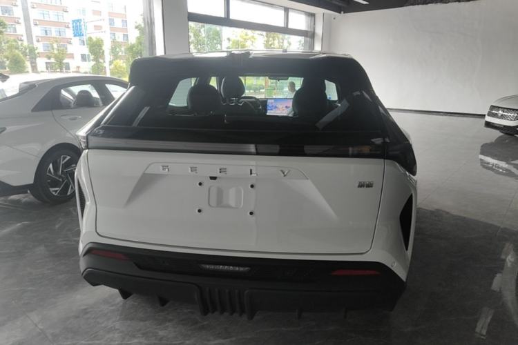 Geely auto emgrand x7 sport 2026 — фото 5