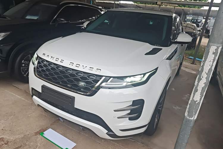 Land Rover Range Rover Evoque 2021 — фото 1