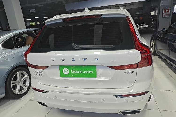 Volvo XC60 2021 — 5