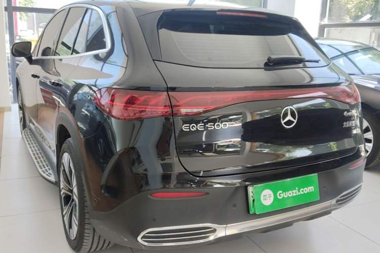 Mercedes-Benz EQE 500 2024 — 4
