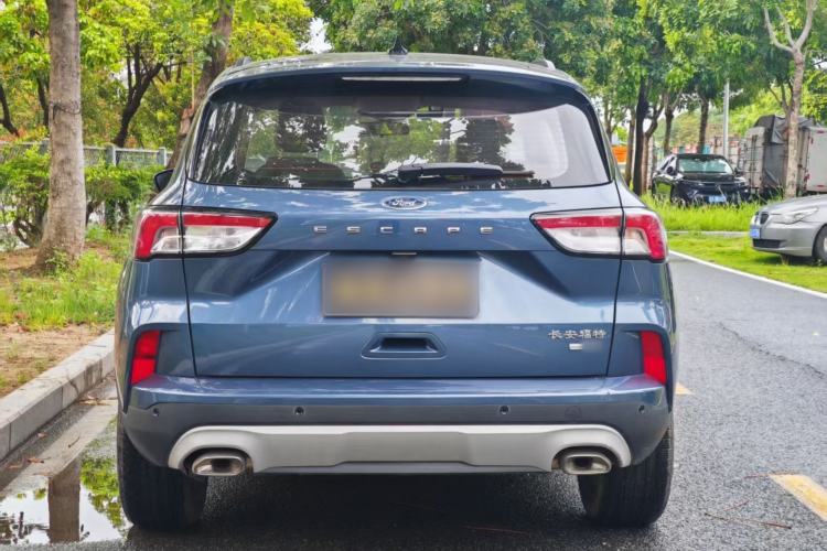 Ford Escape 2020 — 5