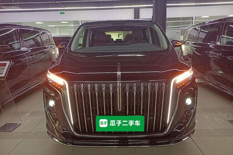 Hongqi HQ9 PHEV 2024 — фото 2