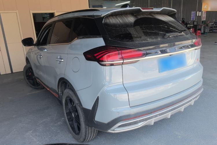 Geely Emgrand X7 2022 — 4