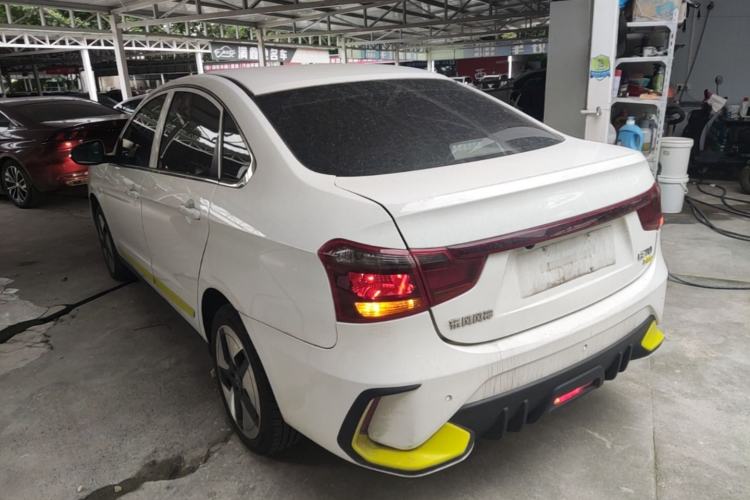 DongFeng E70 2023 — 4