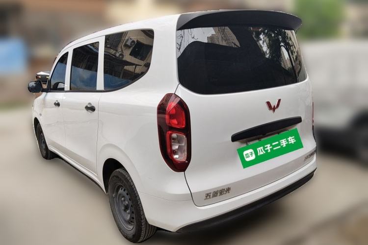 Wuling Hongguang 2025 — 4