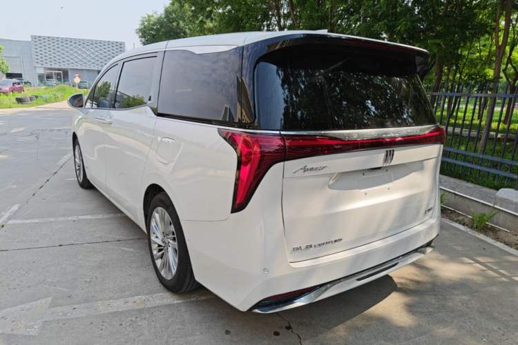 Buick Century 2023 — 4
