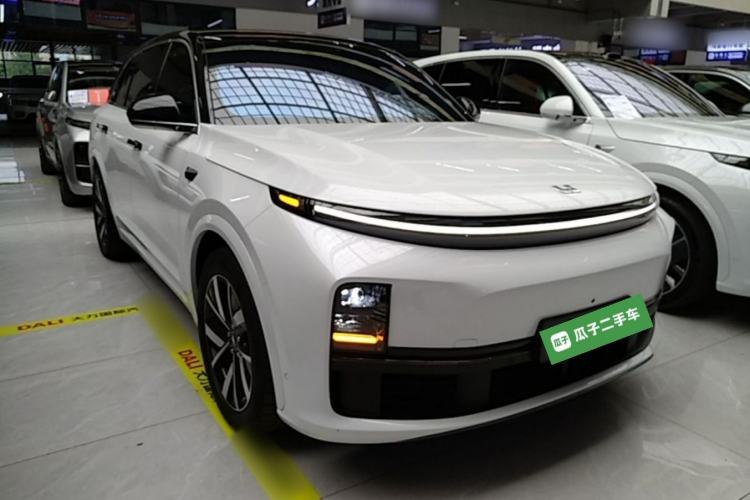 Li Auto L7 2023 — 3
