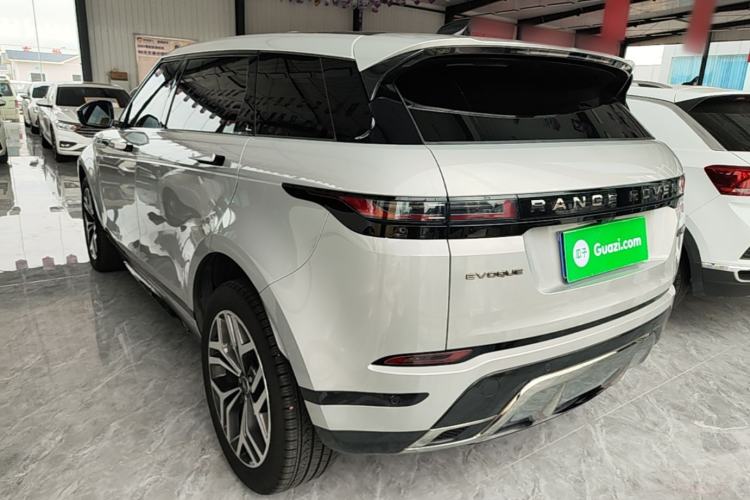 Land Rover rover range rover evoque 2024 — фото 4