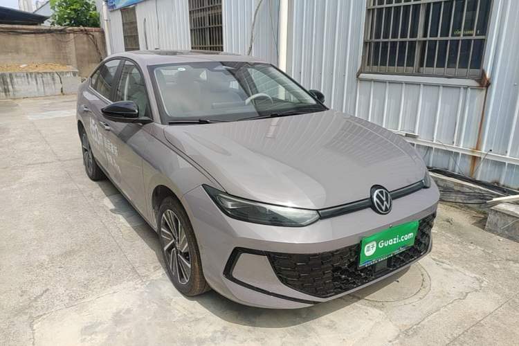 Volkswagen lavida 2026 — 3
