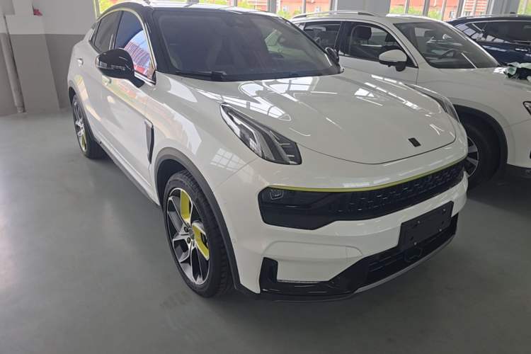 Lynk & Co 05 2022 — 3