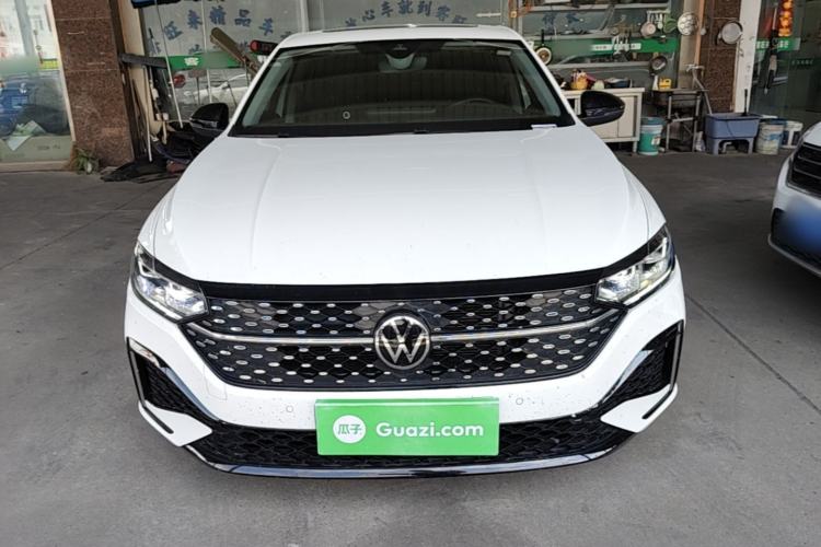 Volkswagen Lavida 2024 — 2