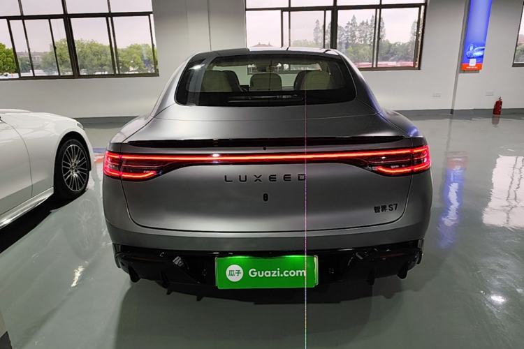 Luxeed S7 2026 — 5
