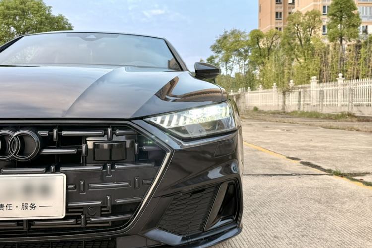 Audi a7l 2023 — фото 2