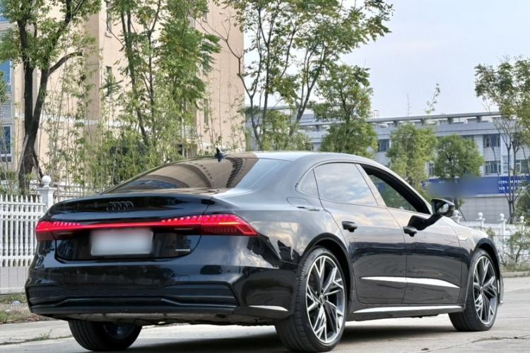 Audi a7l 2023 — фото 4
