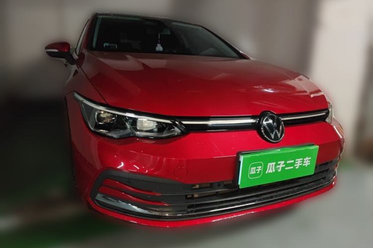 Volkswagen Golf 2023 — 3