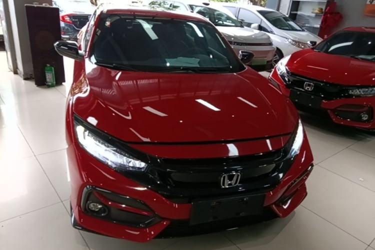 Honda Civic 2021 — фото 2