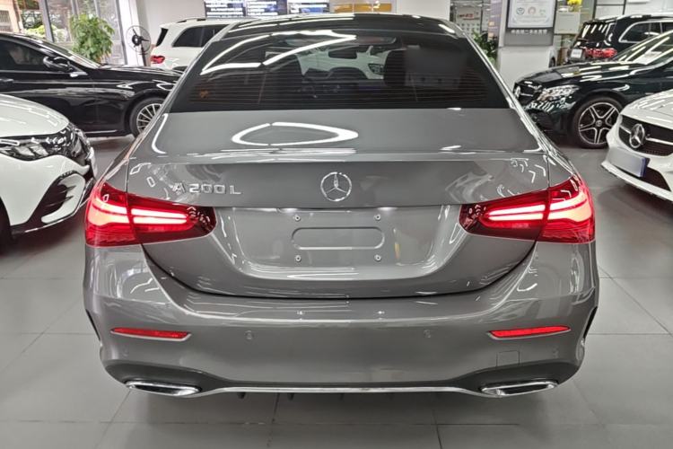 Mercedes-Benz A 200 L 2023 — фото 5