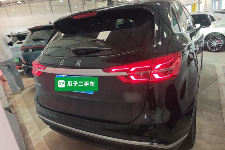 Hongqi HS5 2022 — 5