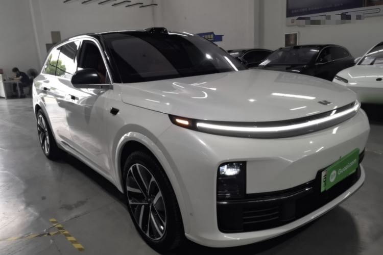 Li Auto L7 2023 — 3