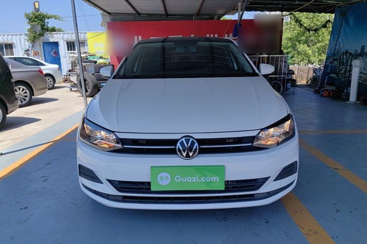 Volkswagen Polo 2021 — 2
