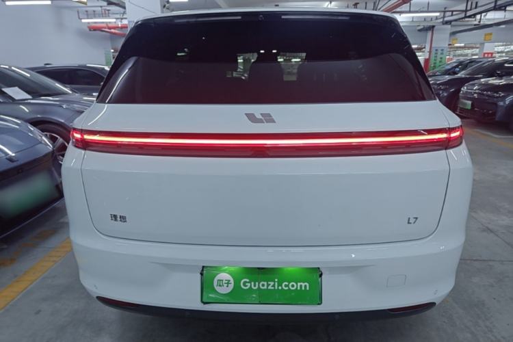 Li Auto L7 2023 — 5