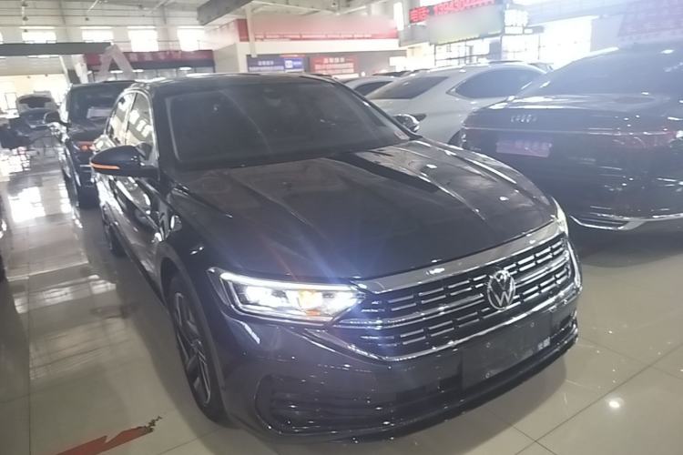 Volkswagen Sagitar 2023 — 3