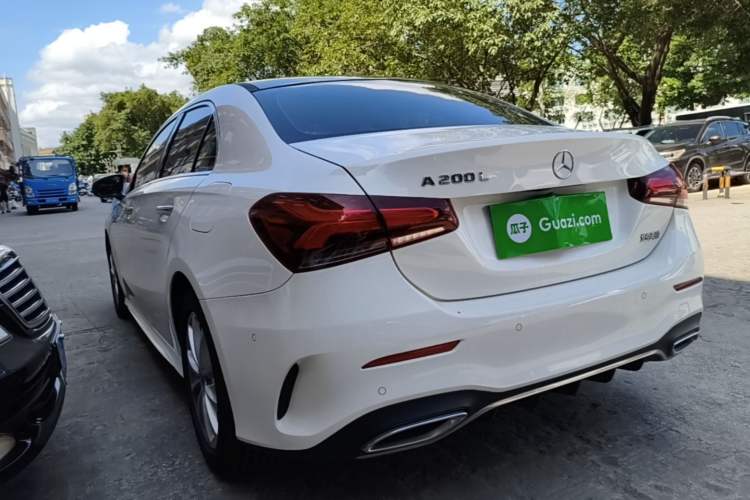 Mercedes-Benz A 200 L 2020 — 4