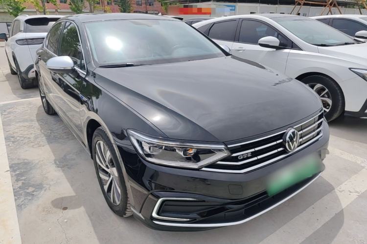 Volkswagen Magotan GTE 2022 — 3