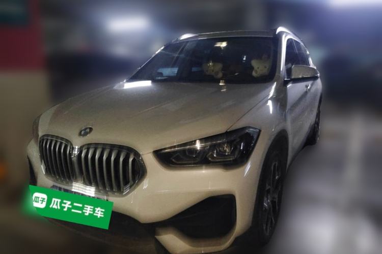 BMW X1 2021 — фото 1
